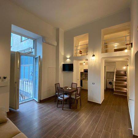 Silvi'S House Apartment Naples Luaran gambar